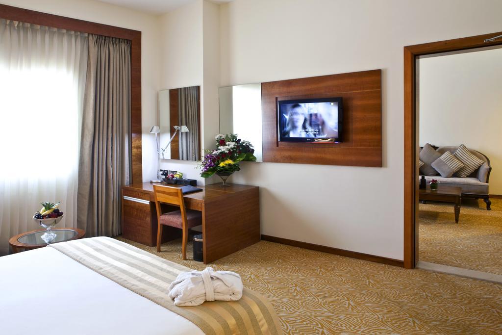 Landmark Riqqa Hotel Dubai Exterior foto
