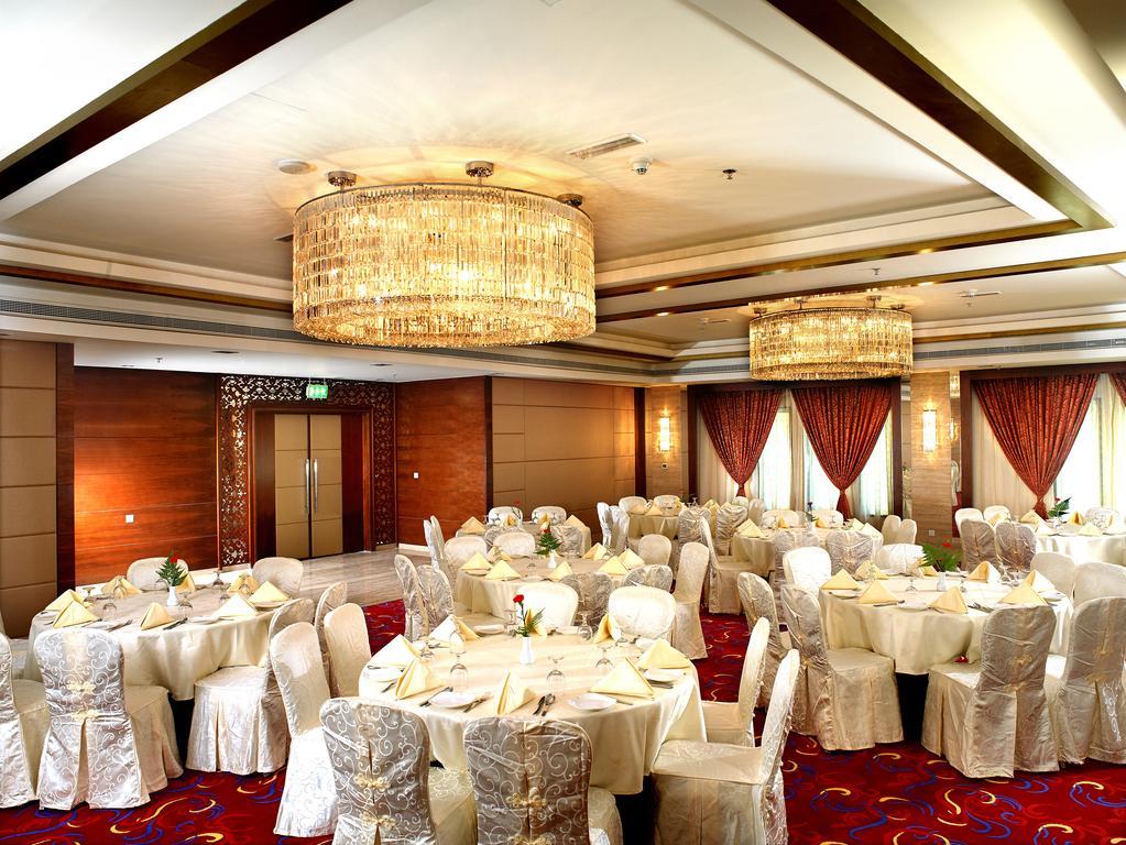 Landmark Riqqa Hotel Dubai Exterior foto