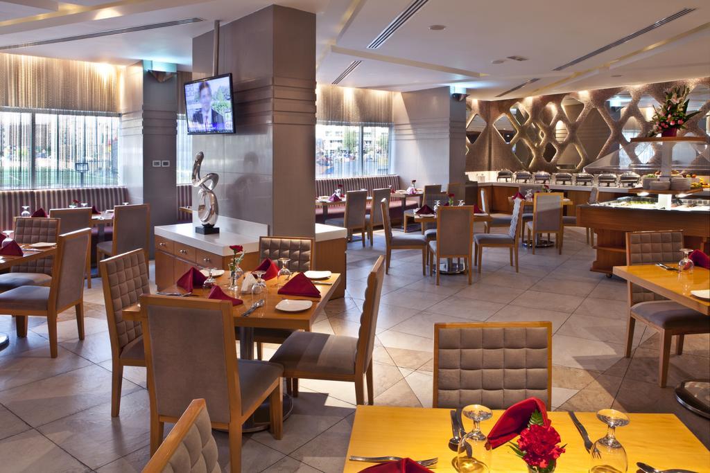 Landmark Riqqa Hotel Dubai Exterior foto